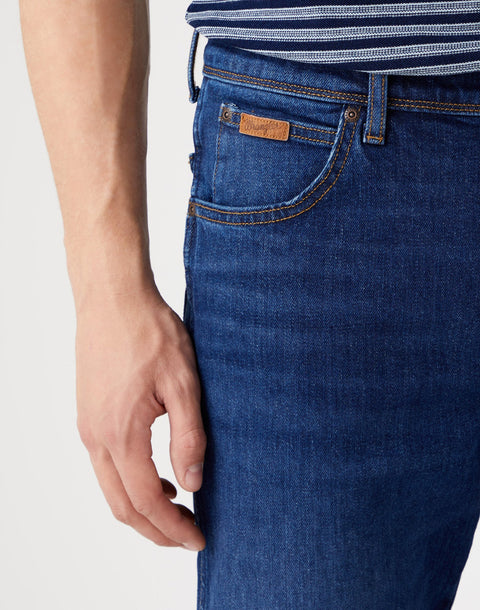 Wrangler Men's Dancing Water Texas 821 Straight Jeans |Wrangler In Lebanon