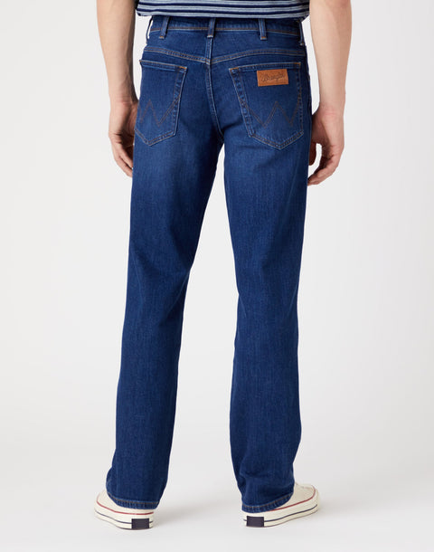 Wrangler Men's Dancing Water Texas 821 Straight Jeans |Wrangler In Lebanon