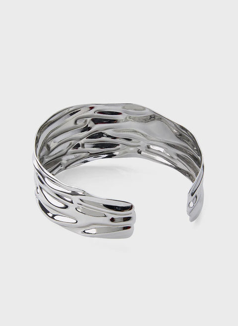 ELLA Women's Silver Molten Cuff Bangle | ELLA In Lebanon