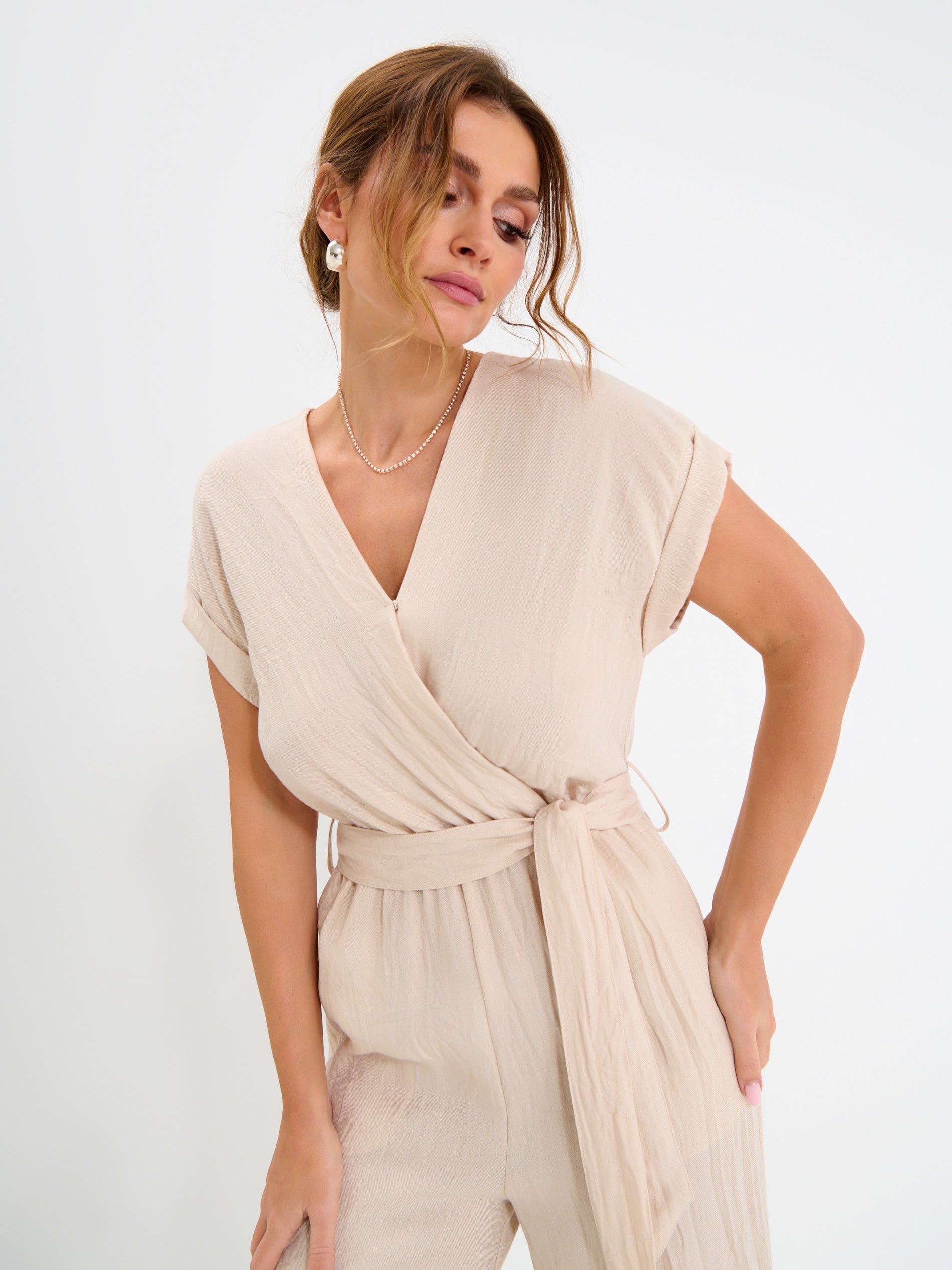 Sinsay Women's Beige V-Neck Regular Fit Jumpsuit|Sinsay In Lebanon