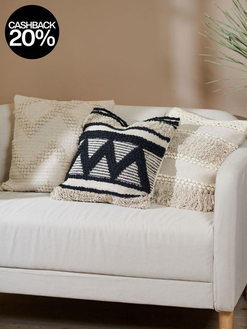 Sinsay Black & Beige Pillow Case | Sinsay In Lebanon