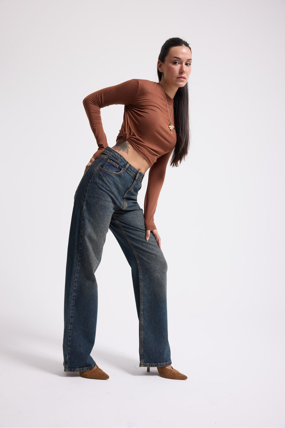 It's Basic Women Tint Straight Fit Jeans 3421