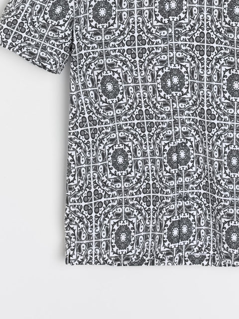 Sinsay Men's Black/White Geometric Pattern Shirt | Sinsay In Lebanon