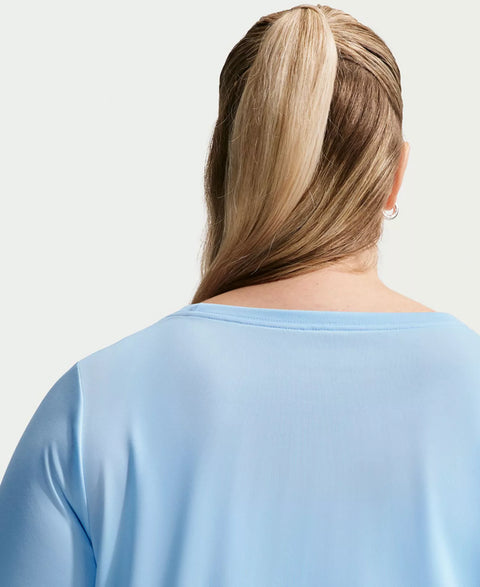Nike Women's Aqua Plus Size Active Dri-FIT Women's Short-Sleeve Logo T-Shirt | Nike In Lebanon