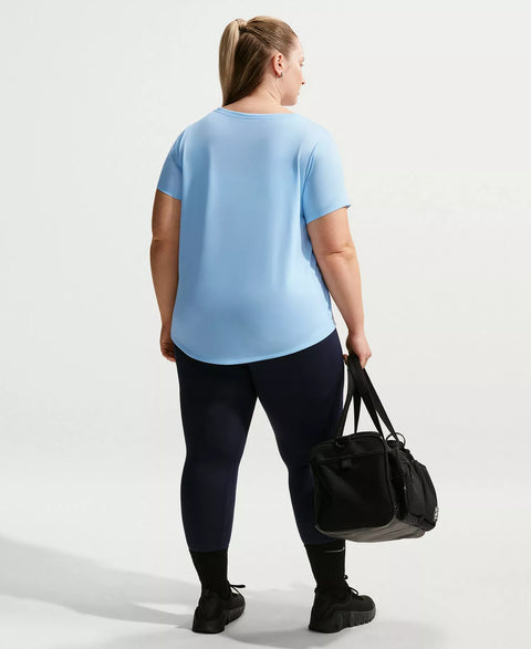 Nike Women's Aqua Plus Size Active Dri-FIT Women's Short-Sleeve Logo T-Shirt | Nike In Lebanon