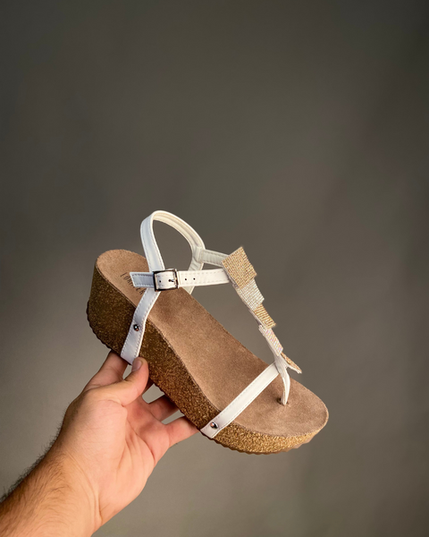 Lora Ferres Women's White Sandals SI24 (shr)