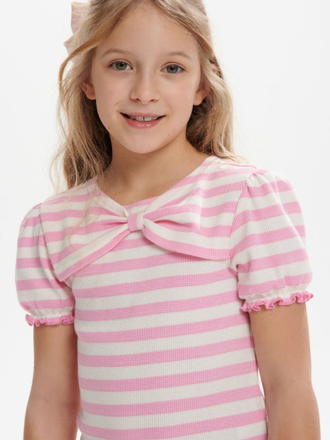 Sinsay Girl's White & Pink Striped T-Shirt | Sinsay In Lebanon