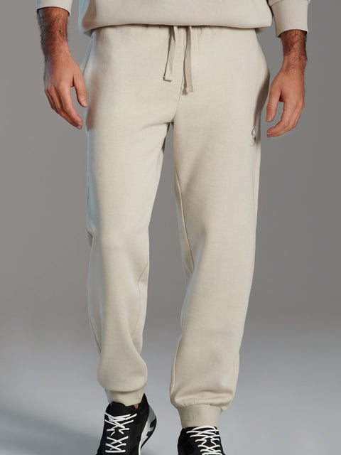 Sinsay Men's Beige Comfort Fit Sweatpants   | Sinsay in Lebanon