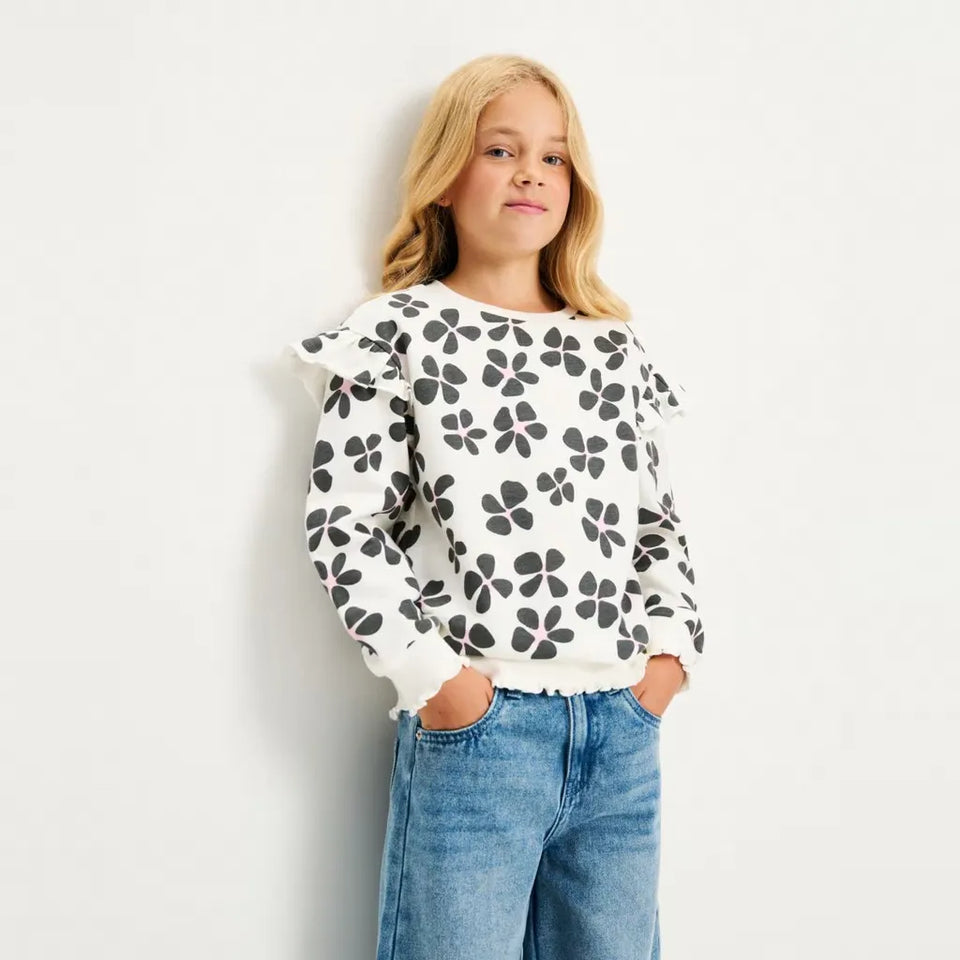 Sinsay Girl's White Delicate Ruffle Accents The Shoulders Blouse