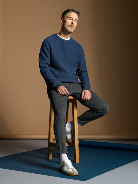 Sinsay Men's Dark Grey Slim Fit Sweatpants  | Sinsay in Lebanon