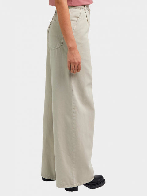 Lee Women's Stone Relaxed Chino Pants | Lee In Lebanon