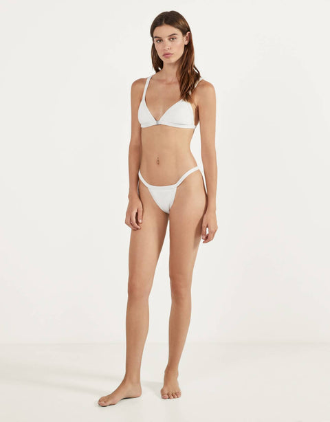 Bershka Women's White Bikini top 4006/631/250(FL47)