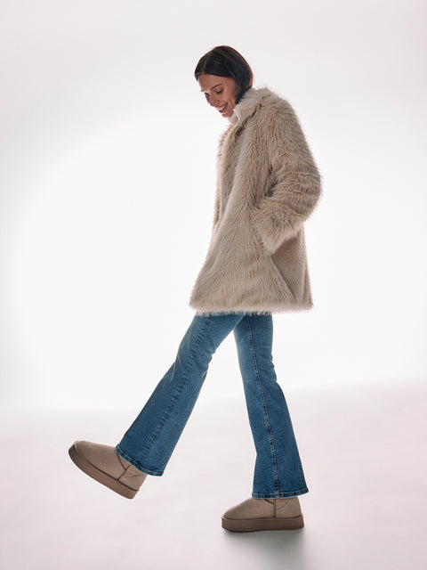 Reserved Women's Beige Leather Snow Boots | Reserved In Lebanon