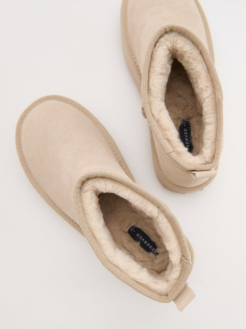 Reserved Women's Beige Leather Snow Boots | Reserved In Lebanon