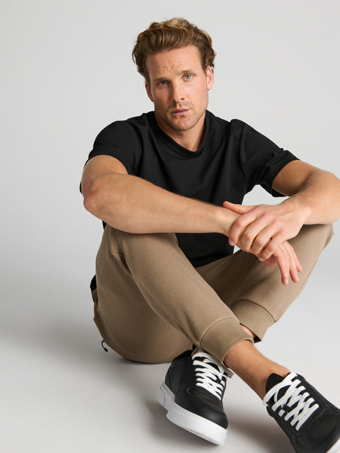 Sinsay Men's Khaki Cuffed Sweatpants | Sinsay In Lebanon