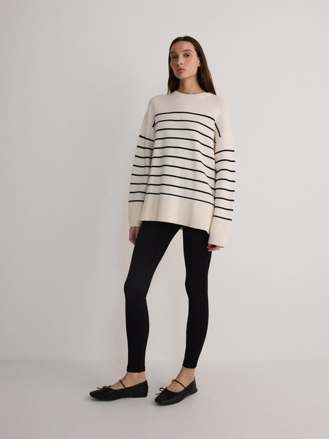 Reserved Women's Black Stitching Leggings | Reserved In Lebanon