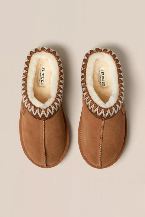 Fireside by Dearfoams Women's Tan Greta Genuine Shearling Clog With Taping Slippers | Fireside by Dearfoams In Lebanon