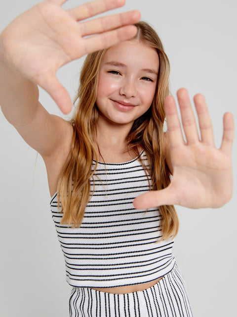 Sinsay Girl's White & Black Striped Knitted Sleeveless Jersey Top | Sinsay In Lebanon
