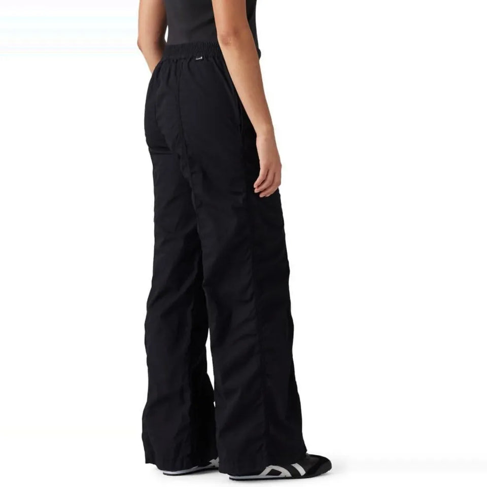 Levi's Women's Black Baggy Parachute wide-leg fit Pants