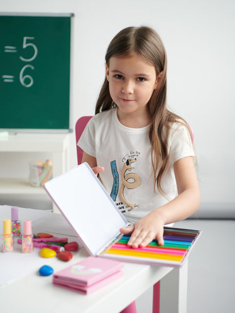 Sinsay Girl's White Round Neck T-shirt With Print | Sinsay In Lebanon