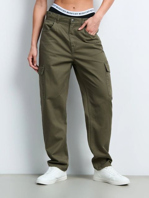 Sinsay Women's Olive Green Straight Legs Cargo Jeans | Sinsay In Lebanon