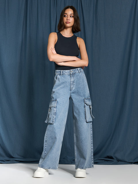 Sinsay Women's Blue Wide leg High Waist Cargo Fit Jeans | Sinsay in Lebanon