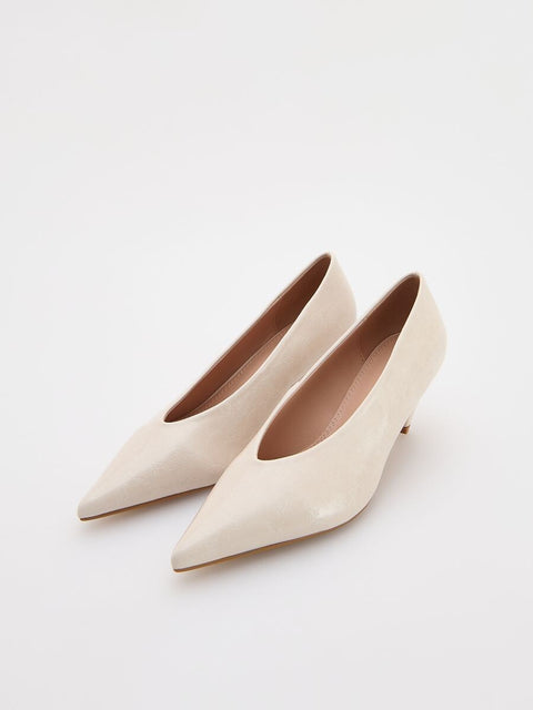 Reserved Women's Off White Cone Heel Pump |Reserved In Lebanon