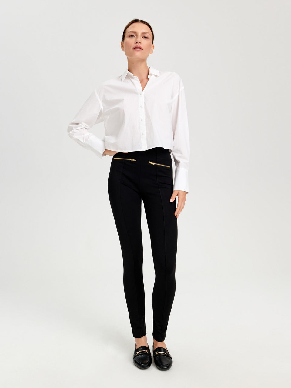 Sinsay Women's Black Fabric Pants | Sinsay in Lebanon