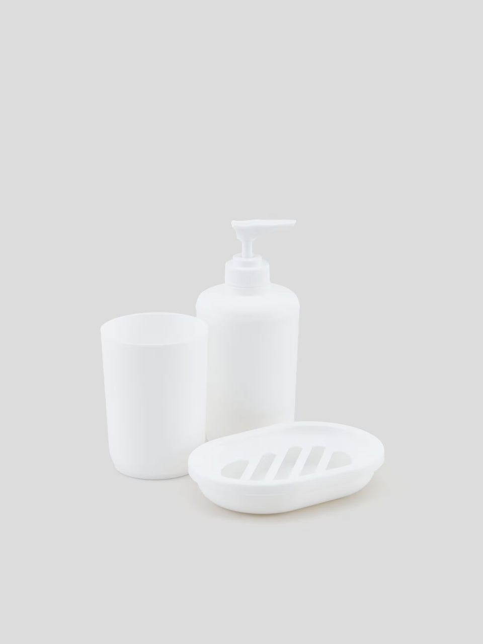 Sinsay Home 3-Piece Minimalist Bathroom Set | Sinsay in Lebanon