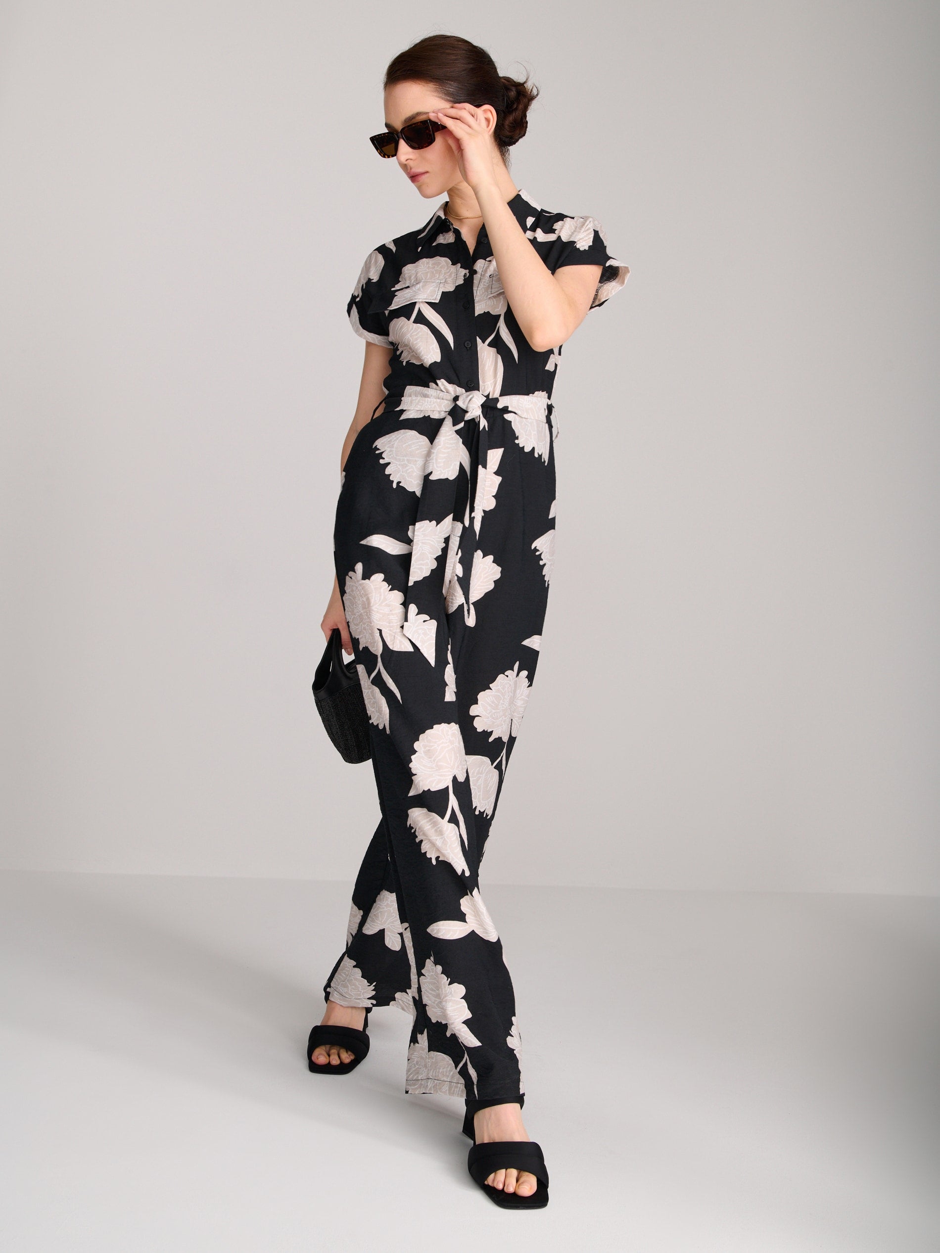 Sinsay Women's Black Floral Sleeveless Viscose Jumpsuit|Sinsay In Lebanon