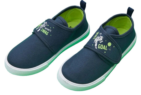 Sinsay Boy's Navy Velcro Closer Sneakers | Sinsay In Lebanon