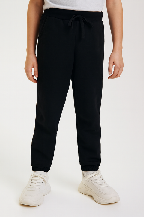 Sinsay Girl's Black Jogger Sweatpants | Sinsay In Lebanon