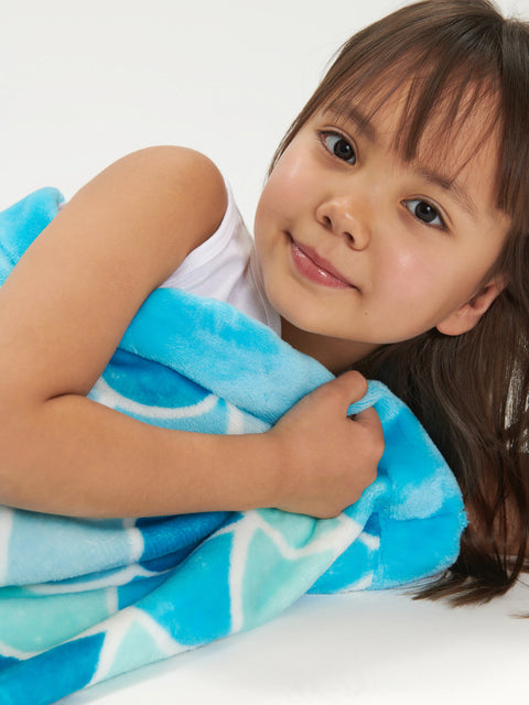 Sinsay Blue With Winter Motif Blanket | Sinsay In Lebanon