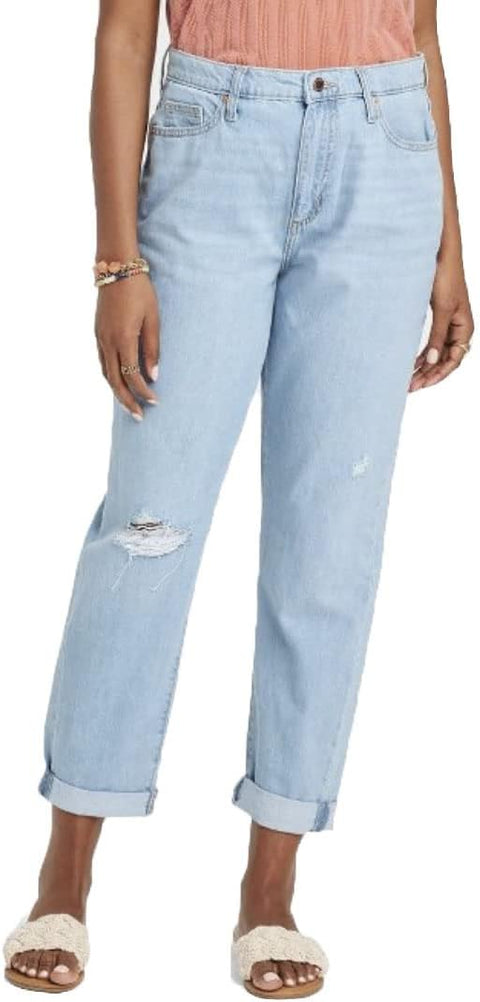 Universal Thread Women's Light Blue Mid-Rise Boyfriend Jeans |Universal Thread In Lebanon