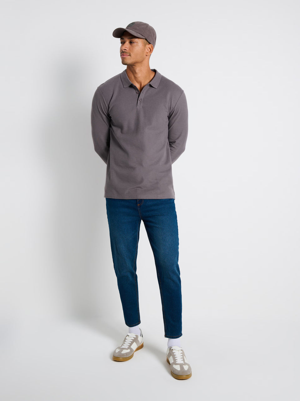 Sinsay Men's Dark Blue Carrot Fit Jeans | Sinsay In Lebanon