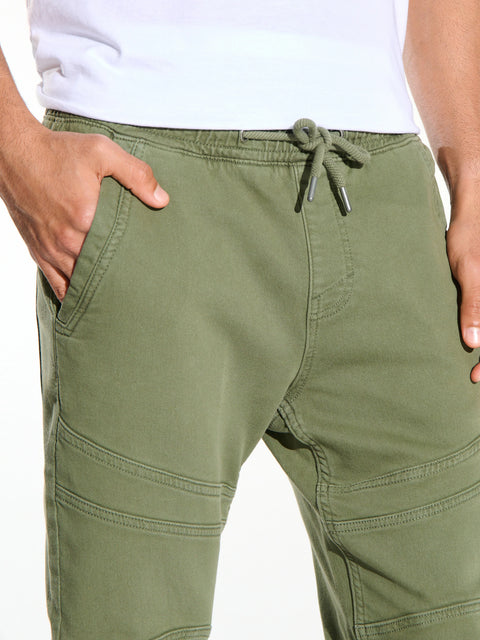 Sinsay Men's Olive Green Slim Fit Jogger Pants | Sinsay In Lebanon