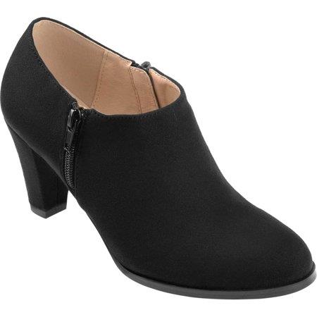 Journee Collection Women's Comfort Sanzi Bootie
