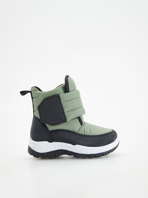 Reserved  Boy's Olive Green Snow Boots | Reserved In Lebanon