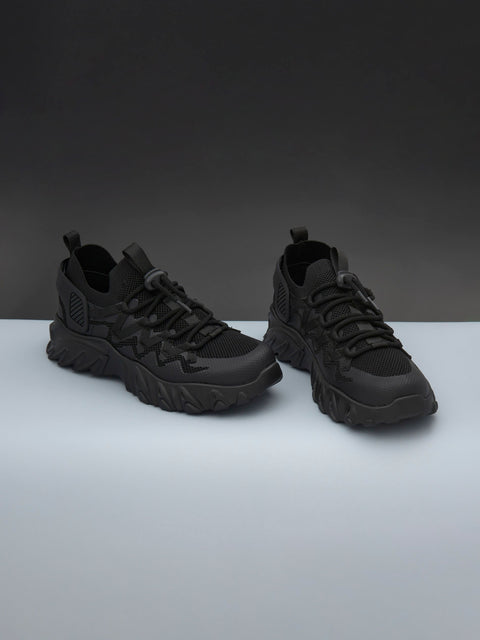 Sinsay Boy's Classic Black Lace-Up Sneakers | Sinsay In Lebanon