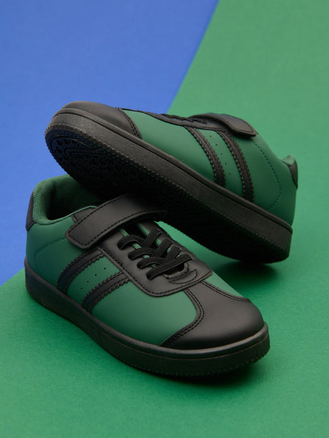 Sinsay Boy's Green/Black Sneakers | Sinsay in Lebanon