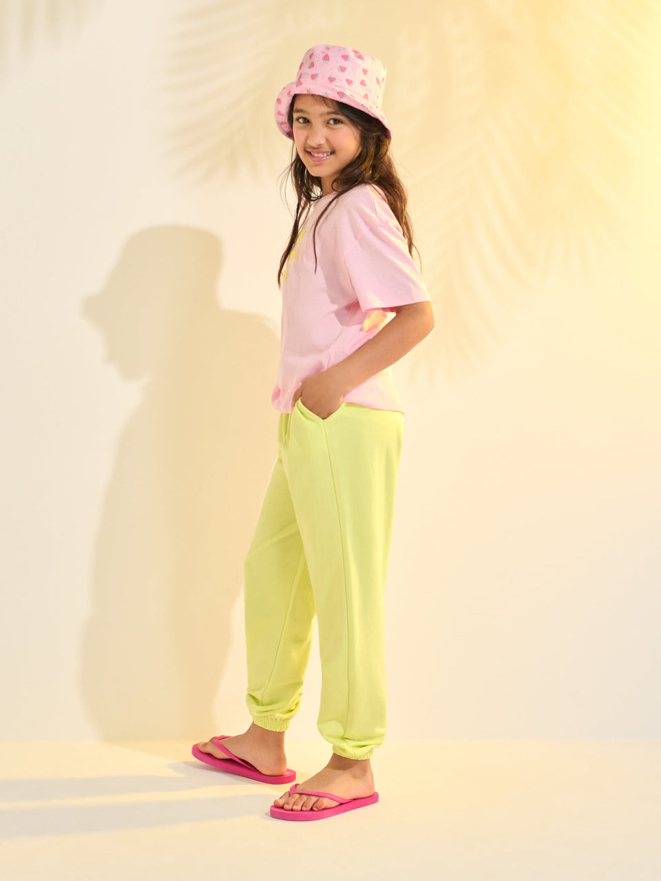 Sinsay Girl's Lime Green Sweatpants With Cuffs | Sinsay In Lebanon