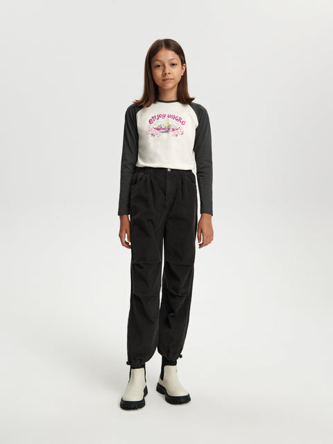 Sinsay Girl's Off White Blouse With A Print | Sinsay In Lebanon