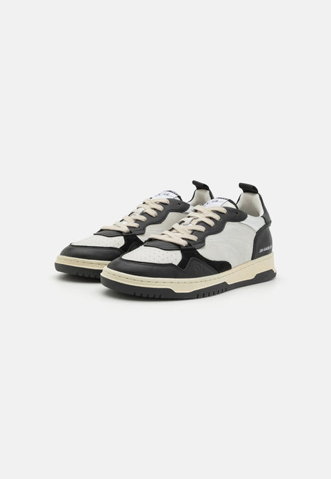 Steve Madden Men's Black & White Easton Sneaker | Steve Madden In Lebanon