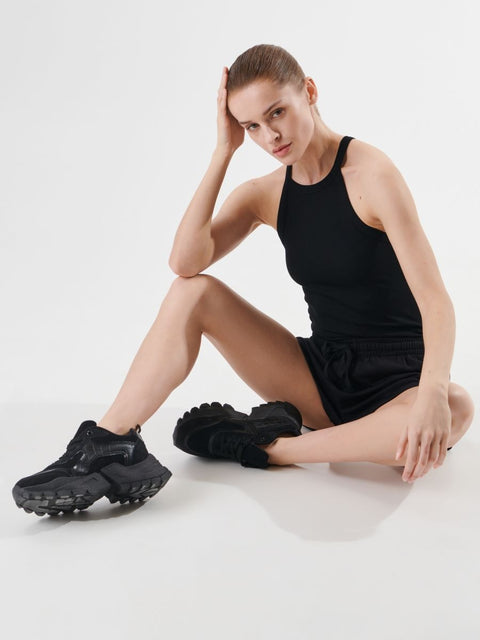 Sinsay Women's Black Basic Short |Sinsay In Lebanon