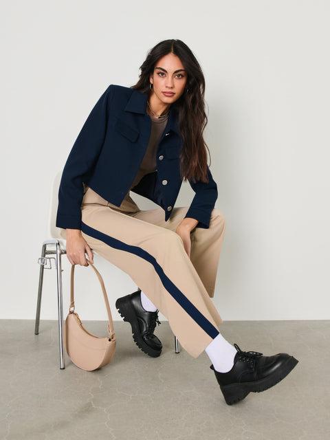 Sinsay Women's Beige Wide leg with a side stripe Sweatpants  | Sinsay in Lebanon