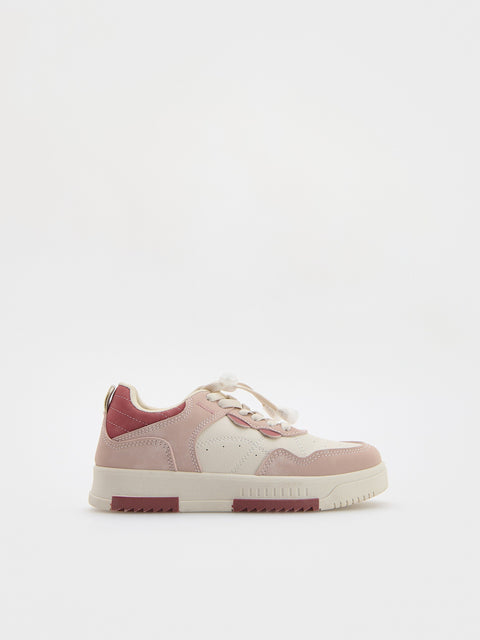 Reserved Girl's Off White Sneakers With A Stopper | Reserved In Lebanon