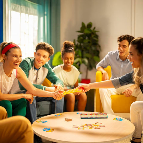 PlayMonster 5 Second Rule Relay - Family Party Game |PlayMonster In Lebanon