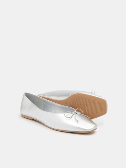 Sinsay Women's Silver Leather Bow Design Ballerina | Sinsay In Lebanon
