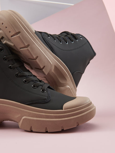 Sinsay Men's Black & Khaki Ankle Boot|Sinsay In Lebanon