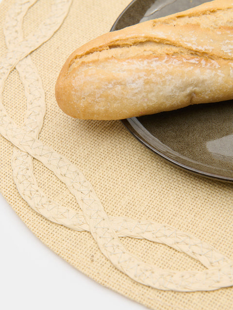 Sinsay Beige Table Mat | Sinsay In Lebanon